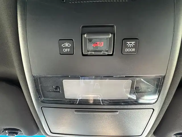 トヨタ クラウン ハイブリッド RS アドバンス 福岡県 2019(令1)年 5.9万km プレシャスガレナ クルーズコントロール/パーキングアシスト/レーンキープアシスト/SOSコール/LEDヘッドライト/ハイビームアシスト/純正HDDナビ/フルセグTV/Bluetoothオーディオ/全方位カメラ/ETC2.0/運転席・助手席パワーシート/運転席・助手席シートヒーター/ドライブレコーダー前後/純正アルミホイール