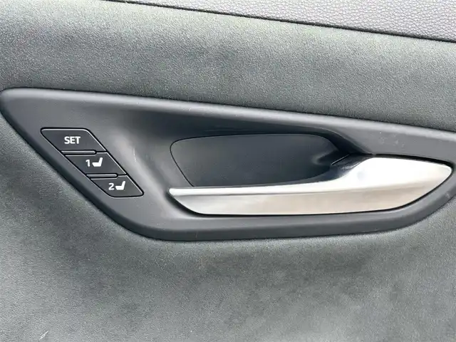 トヨタ クラウン ハイブリッド RS アドバンス 広島県 2019(令1)年 5.9万km プレシャスガレナ 純正メモリナビ/レーダークルーズコントロール/パーキングアシスト/レーンキープアシスト/ブラインドスポットモニター/LEDヘッドライト/ハイビームアシスト/フルセグTV/Bluetoothオーディオ/全方位カメラ/ETC2.0/運転席・助手席パワーシート/運転席・助手席シートヒーター/ドライブレコーダー前後/純正18インチアルミホイール/ハーフレザ―シート/自動防眩インナーミラー/雨滴感応型ワイパー/バックモニター