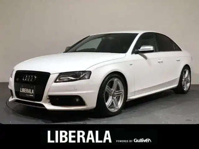 アウディ ｓ４ ベースグレード 11年式 平成23年式 アイビスホワイト Id 中古車検索のガリバー