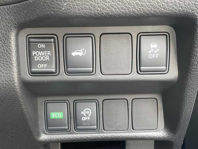 日産 エクストレイル 20X 群馬県 2018(平30)年 5.2万km シャイニングブルー 後期モデル/パートタイム4WD/7人乗り/サンルーフ/プロパイロット/ハンズフリーパワーバックドア/インテリジェントルームミラー/インテリジェントアラウンドビューモニター/社外9インチフローティングナビ/（DVD/BD/フルセグ/BT/USB/ipod）/社外ドライブレコーダー（CA-DR02D）/社外ETC/エマージェンシーブレーキ/車線逸脱警報/インテリジェントクリアランスソナー/カプロンシート/シートヒーター（前席＋2列目）/電動パーキングブレーキ/オートブレーキホールド/LEDヘッドライト/LEDフォグランプ/革巻きステアリング/ステアリングスイッチ/純正18インチアルミホイール/純正フロアマット/純正ドアバイザー/点検記録簿（R5.2）
