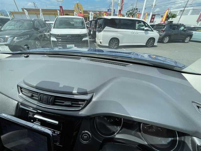 日産 エクストレイル 20X 群馬県 2018(平30)年 5.2万km シャイニングブルー 後期モデル/パートタイム4WD/7人乗り/サンルーフ/プロパイロット/ハンズフリーパワーバックドア/インテリジェントルームミラー/インテリジェントアラウンドビューモニター/社外9インチフローティングナビ/（DVD/BD/フルセグ/BT/USB/ipod）/社外ドライブレコーダー（CA-DR02D）/社外ETC/エマージェンシーブレーキ/車線逸脱警報/インテリジェントクリアランスソナー/カプロンシート/シートヒーター（前席＋2列目）/電動パーキングブレーキ/オートブレーキホールド/LEDヘッドライト/LEDフォグランプ/革巻きステアリング/ステアリングスイッチ/純正18インチアルミホイール/純正フロアマット/純正ドアバイザー/点検記録簿（R5.2）