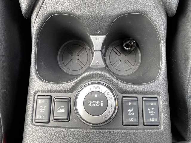 日産 エクストレイル 20X 群馬県 2018(平30)年 5.2万km シャイニングブルー 後期モデル/パートタイム4WD/7人乗り/サンルーフ/プロパイロット/ハンズフリーパワーバックドア/インテリジェントルームミラー/インテリジェントアラウンドビューモニター/社外9インチフローティングナビ/（DVD/BD/フルセグ/BT/USB/ipod）/社外ドライブレコーダー（CA-DR02D）/社外ETC/エマージェンシーブレーキ/車線逸脱警報/インテリジェントクリアランスソナー/カプロンシート/シートヒーター（前席＋2列目）/電動パーキングブレーキ/オートブレーキホールド/LEDヘッドライト/LEDフォグランプ/革巻きステアリング/ステアリングスイッチ/純正18インチアルミホイール/純正フロアマット/純正ドアバイザー/点検記録簿（R5.2）
