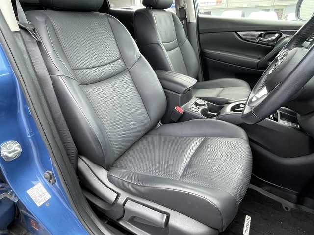 日産 エクストレイル 20X 群馬県 2018(平30)年 5.2万km シャイニングブルー 後期モデル/パートタイム4WD/7人乗り/サンルーフ/プロパイロット/ハンズフリーパワーバックドア/インテリジェントルームミラー/インテリジェントアラウンドビューモニター/社外9インチフローティングナビ/（DVD/BD/フルセグ/BT/USB/ipod）/社外ドライブレコーダー（CA-DR02D）/社外ETC/エマージェンシーブレーキ/車線逸脱警報/インテリジェントクリアランスソナー/カプロンシート/シートヒーター（前席＋2列目）/電動パーキングブレーキ/オートブレーキホールド/LEDヘッドライト/LEDフォグランプ/革巻きステアリング/ステアリングスイッチ/純正18インチアルミホイール/純正フロアマット/純正ドアバイザー/点検記録簿（R5.2）