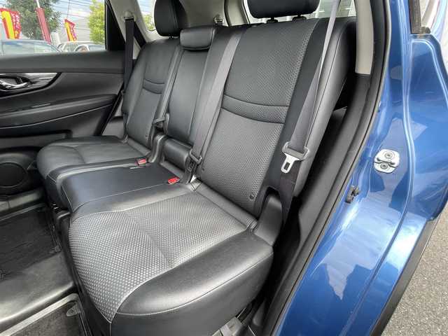 日産 エクストレイル 20X 群馬県 2018(平30)年 5.2万km シャイニングブルー 後期モデル/パートタイム4WD/7人乗り/サンルーフ/プロパイロット/ハンズフリーパワーバックドア/インテリジェントルームミラー/インテリジェントアラウンドビューモニター/社外9インチフローティングナビ/（DVD/BD/フルセグ/BT/USB/ipod）/社外ドライブレコーダー（CA-DR02D）/社外ETC/エマージェンシーブレーキ/車線逸脱警報/インテリジェントクリアランスソナー/カプロンシート/シートヒーター（前席＋2列目）/電動パーキングブレーキ/オートブレーキホールド/LEDヘッドライト/LEDフォグランプ/革巻きステアリング/ステアリングスイッチ/純正18インチアルミホイール/純正フロアマット/純正ドアバイザー/点検記録簿（R5.2）