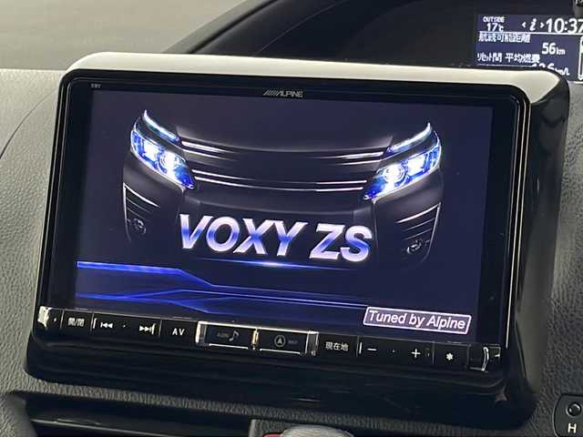 トヨタ ヴォクシー ZS 新潟県 2017(平29)年 8.9万km ホワイトパールクリスタルシャイン ナビ/（CD/DVD/SD/Bluetooth/HDMI/USB/フルセグテレビ）/バックカメラ/革調シートカバー/ハンドルカバー/ステアリングスイッチ/両側パワースライドドア/プッシュスタート/スマートキー/クルーズコントロール/オートライト/LEDライト/モデリスタエアロ/取扱説明書/保証書