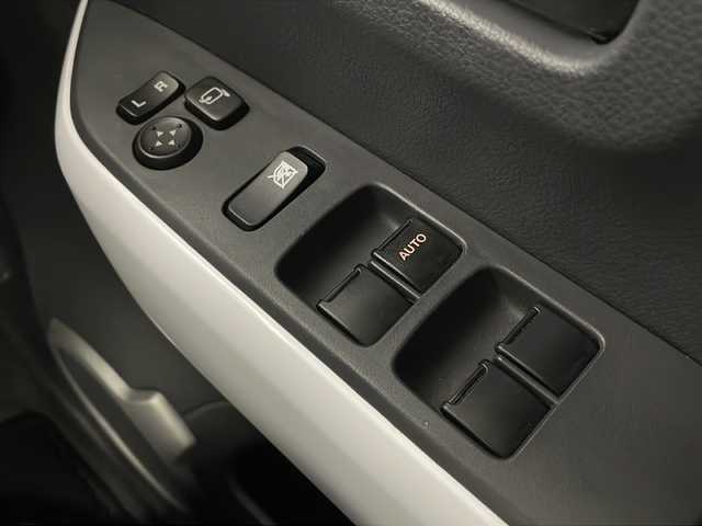 スズキ ハスラー G 栃木県 2018(平30)年 5.4万km クールカーキPM 社外ナビ/型番：CN-RE04D/【CD/DVD/SD/BT/TV】/バックカメラ/ETC/前席シートヒーター/レーダーブレーキサポート/アイドリングストップ/ヘッドライトレベライザー/純正フロアマット/純正ドアバイザー