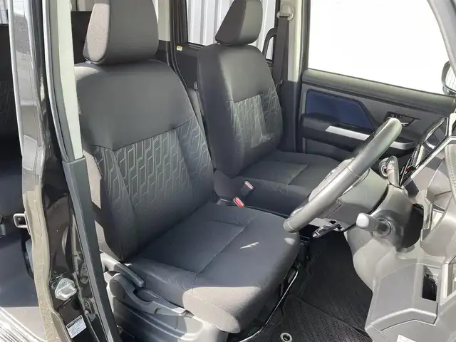 トヨタ ルーミー カスタムG－T 福岡県 2019(令1)年 4.2万km ブラックマイカメタリック アルパイン９型ナビ（Ｘ９ＮＸ２）／ウーファー（ＳＷＥ－１５００）/両側パワースライドドア　/Ｄ／Ｎ席シートヒーター　/クルーズコントロール　/ＬＤＡ／ＴＲＣ／衝突軽減ブレーキ　/ステアリングスイッチ　/電格ミラー/アイドリングストップ/クリアランスソナー/ETC/スマートキー/プッシュスタート/LEDヘッドライト