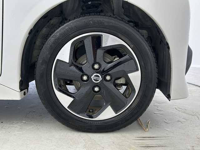 日産 ルークス HWS X プロパイロットED 茨城県 2020(令2)年 2.5万km チタニウムグレーM/シルキーホワイト エマージェンシーブレーキ/プロパイロット/純正9インチSDナビ/　　CD/DVD/BT/フルセグ/360°カメラ/両側パワースライドドア/レーダークルーズコントロール/LEDオートライト/ハーフレザーシート/純正14インチアルミホイール/ステアリングスイッチ/USBポート/スマートキー2本/禁煙車