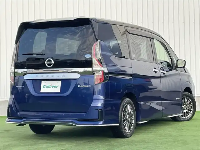 日産 セレナ e-パワー オーテック セーフティPKG 香川県 2020(令2)年 5.1万km 青Ⅱ 登録時走行距離：50929km/プロパイロット/→エマージェンシーブレーキ/→レーダークルーズコントロール/→レーンキープアシスト/純正10インチナビ/→DVD/CD/→フルセグTV/アラウンドビューモニター/ブラインドスポットモニター/両側パワースライドドア/ハンズフリーオートスライドドア/レザーシート/革巻きステアリング/ステアリングリモコン/LEDヘッドライト/ドラレコ/ETC/純正16インチAW/純正フロアマット/スマートキー/プッシュスタート