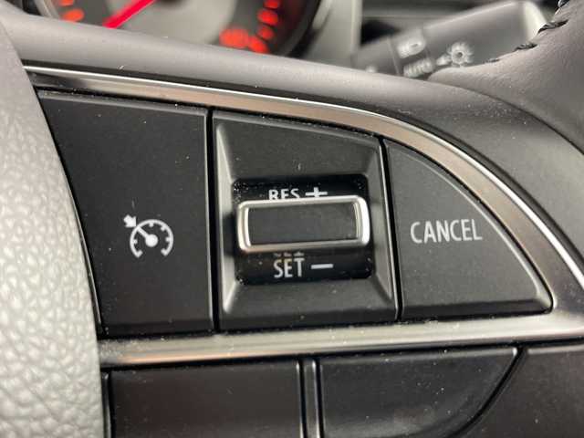 スズキ ジムニー XC 愛知県 2022(令4)年 2.5万km ブルーイッシュブラックパール3 禁煙車/４WD/ターボ/ワンオーナー/アルパイン製11インチディスプレイオーディオ/（AndroidAuto/AppleCarPlay/Bluetooth）/バックカメラ/スズキセーフティサポート/・衝突軽減ブレーキ/・レーンキープアシスト/・オートマチックハイビーム/クルーズコントロール/デジタルインナーミラー/ETC/ドライブレコーダー/前席シートヒーター/アイドリングストップ/ダウンヒルアシスト/純正15インチアルミホイール/スマートキー/スペアキー1本/プッシュスタート/LEDヘッドライト/オートライト/フロントフォグランプ/ヘッドライトウォッシャー/横滑り防止装置