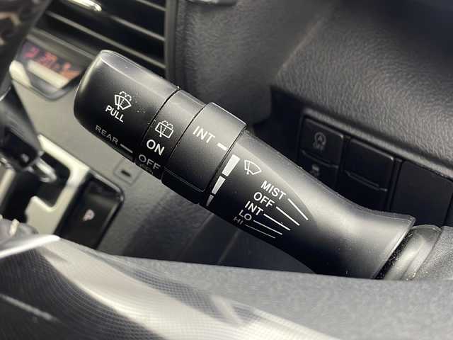 トヨタ シエンタ ファンベースG クエロ 大阪府 2020(令2)年 4.4万km ブラックマイカ KENWOOD 9インチナビ　MDV-M906HDL/【BT/フルセグTV/ipod/USB/HDMI/DVD]/アラウンドビューモニター/ドライブレコーダー前後　DRV-MR745/ビルトインETC/衝突被害軽減システム/レーンキープアシスト/横滑り防止装置/コーナーセンサー前後/オートライト/オートマチックハイビーム/両側パワースライドドア/アイドリングストップ/純正１６インチアルミホイール/純正フロアマット/ハーフレザーシート/スマートキー