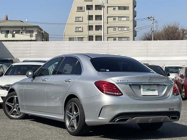 メルセデス・ベンツ Ｃ２２０ｄ 東京都 2016(平28)年 5.8万km イリジウムシルバー 純正ナビ/（フルセグ/BT/CD/DVD/FM/AM）/アダプティブクルーズコントロール/レーンキープアシスト/ブラインドスポットモニター/コーナーセンサー/バックカメラ/パドルシフト/レザーシート/パワーシート（D/N）/シートヒーター（D/N）/プッシュスタート/スマートキー/ETC2.0/純正１８インチアルミ