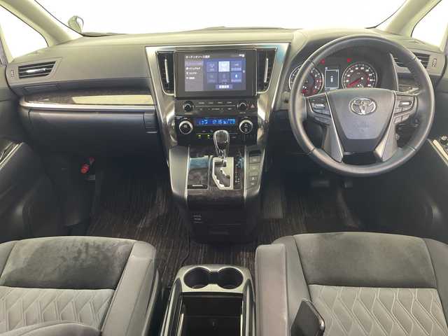 トヨタ アルファード S 栃木県 2020(令2)年 2.4万km ブラック ディスプレイオーディオ/メモリーナビ/（CD/DVD/Bluetooth/USB）/バックカメラ/トヨタセーフティセンス/ビルトインETC/両側パワースライドドア/オートライト/LEDヘッドライト/横滑り防止装置/フォグランプ/スマートキー/プッシュスタート/ステアリングスイッチ/革巻きステアリング/電動格納ミラー/純正アルミホイール/純正フロアマット