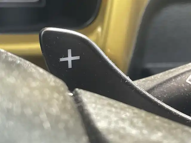 スズキ クロスビー HYBRID MZ 和歌山県 2020(令2)年 3.4万km クラレットレッドメタリック 社外7インチナビ（AVN137M)/全方位カメラ/衝突軽減ブレーキ/クルーズコントロール/オートライト/後方コーナーセンサー/ビルトインETC/柿本マフラー/タコメーター/パドルシフト/シートヒーター/LEDヘッドライト/フォグランプ/ドアバイザー/電格ミラー