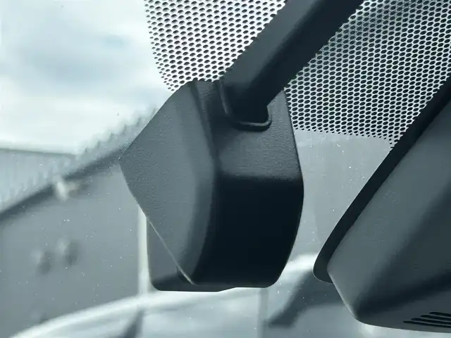 トヨタ シエンタ ハイブリッド G クエロ 滋賀県 2018(平30)年 6万km ブラックマイカ/センシュアルレッドマイカ 純正９インチナビ/・フルセグ・Bluetooth・CD・DVD・USB/トヨタセーフティーセンス/全方位カメラ/デジタルインナーミラー/ハーフレザーシート/シートヒーター/ステアリングヒーター/両側パワースライドドア/ETC/オートライト/オートハイビーム/前後ドライブレコーダー/前後ソナー/純正16インチアルミホイール