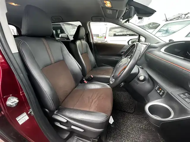 トヨタ シエンタ ハイブリッド G クエロ 滋賀県 2018(平30)年 6万km ブラックマイカ/センシュアルレッドマイカ 純正９インチナビ/・フルセグ・Bluetooth・CD・DVD・USB/トヨタセーフティーセンス/全方位カメラ/デジタルインナーミラー/ハーフレザーシート/シートヒーター/ステアリングヒーター/両側パワースライドドア/ETC/オートライト/オートハイビーム/前後ドライブレコーダー/前後ソナー/純正16インチアルミホイール