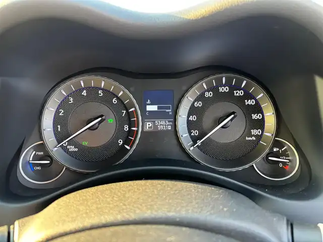日産 フーガ ハイブリッド 宮城県 2015(平27)年 5.4万km ブリリアントシルバー BOSEサラウンドサウンドシステム/本革パッケージ/・ブラック革シート/・エアコンディショニングシート（運転席/助手席）/・シートバックグリップベルト（運転席/助手席）/＝＝＝/インテリジェントペダル/ブレーキアシスト/LDP（車線逸脱防止支援システム）/LDW（車線逸脱警報）/BSI（後側方衝突防止支援システム）/BSW（後側方車両検知警報）/BCI（後退時衝突防止支援システム）/PFCW（前方衝突予測警報）/エマージェンシーブレーキ/タイヤ空気圧警報システム/ダブルプリテンショナーシートベルト/インテリジェントクルーズコントロール/純正HDDナビ/【CD・DVD・MSV・BT・フルセグTV】/アラウンドビューモニター/パワーシート（運転席/助手席）/パワーオットマン（助手席）/パーソナルドライビングポジションメモリーシステム（運転席）/LEDヘッドライト/オートライト/スマートキー＆プッシュスタート/スペアキー/エンジンスターター/純正18インチAW/フロアマット/ドアバイザー/W/サイド/カーテンエアバッグ