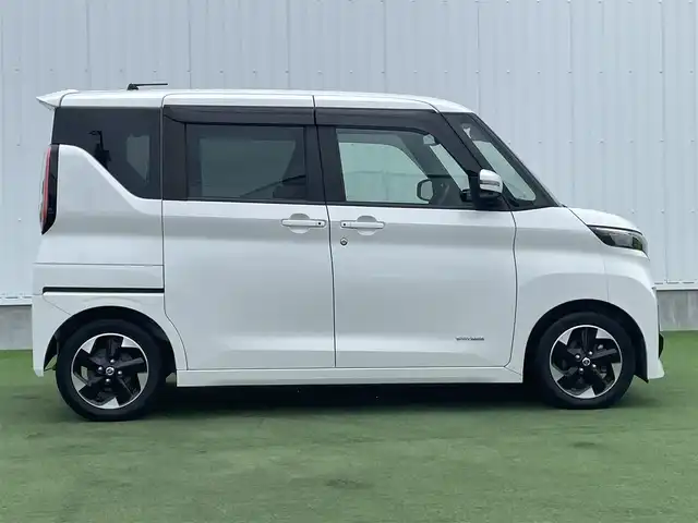 日産 ルークス HWS X プロパイロットED 香川県 2020(令2)年 2.4万km ホワイトパール 登録時走行距離：23552km/全方位カメラ/ETC/ドライブレコーダー/ステアリングリモコン/LEDオートライト/フォグランプ/両側パワースライド/14インチアルミホイール/電格ウィンカーミラー/レーンキープ/ブレーキアシスト/スマートキー