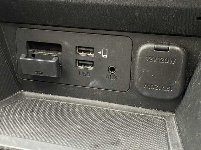 マツダ マツダ２ 15S プロアクティブ スマートED 沖縄県 2020(令2)年 3.7万km セラミックM 純正メーカーSDナビ/メーカーOP（CD/DVD/フルセグTV）/Bluetooth/全方位カメラ/バックカメラ/コーナーセンサー/スマートブレーキサポート/レーダークルーズコントロール/レーンキープアシスト/LEDヘッドライト/ETC/前席シートヒーター/ステアリングスイッチ/電動格納ミラー/ウインカーミラー/取扱説明書/ナビ取扱説明書