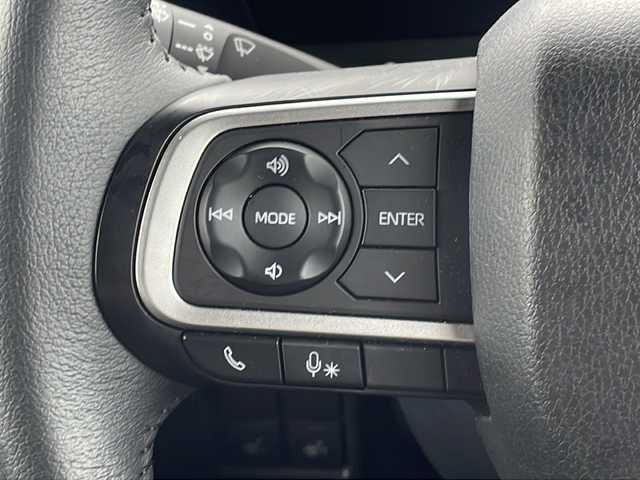 ダイハツ タント カスタム RS 山口県 2023(令5)年 1.5万km シャイニングホワイトパール 純正10インチメモリーナビ【NMZN-Z72DS】/・フルセグテレビ(走行中視聴可能)/・CD/DVD/Bluetooth/・HDMI/AM/FM/iPod/USB/バックカメラ/ETC/前方ドライブレコーダー/両側パワースライドドア/プッシュスタート/スマートキー/シートヒーター（運転席＋助手席）/電動パーキングブレーキ/シガーソケット/スマートアシスト/・衝突回避支援ブレーキ機能/・衝突警報機能/・ブレーキ制御付誤発進抑制機能/・車線逸脱抑制制御機能/・車線逸脱警報機能/・路側逸脱警報機能/・ふらつき警報/・認識支援/・先行車発進お知らせ機能/・アダプティブドライビングビーム/・サイドビューランプ/純正LEDヘッドライト/純正15インチAW