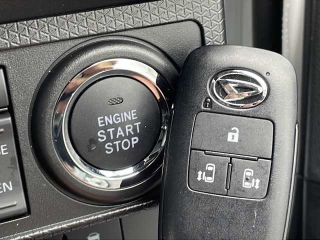 ダイハツ タント カスタム RS 山口県 2023(令5)年 1.5万km シャイニングホワイトパール 純正10インチメモリーナビ【NMZN-Z72DS】/・フルセグテレビ(走行中視聴可能)/・CD/DVD/Bluetooth/・HDMI/AM/FM/iPod/USB/バックカメラ/ETC/前方ドライブレコーダー/両側パワースライドドア/プッシュスタート/スマートキー/シートヒーター（運転席＋助手席）/電動パーキングブレーキ/シガーソケット/スマートアシスト/・衝突回避支援ブレーキ機能/・衝突警報機能/・ブレーキ制御付誤発進抑制機能/・車線逸脱抑制制御機能/・車線逸脱警報機能/・路側逸脱警報機能/・ふらつき警報/・認識支援/・先行車発進お知らせ機能/・アダプティブドライビングビーム/・サイドビューランプ/純正LEDヘッドライト/純正15インチAW