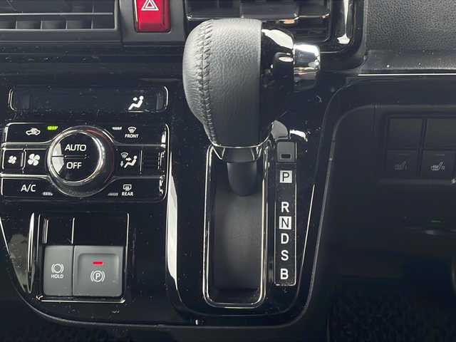 ダイハツ タント カスタム RS 山口県 2023(令5)年 1.5万km シャイニングホワイトパール 純正10インチメモリーナビ【NMZN-Z72DS】/・フルセグテレビ(走行中視聴可能)/・CD/DVD/Bluetooth/・HDMI/AM/FM/iPod/USB/バックカメラ/ETC/前方ドライブレコーダー/両側パワースライドドア/プッシュスタート/スマートキー/シートヒーター（運転席＋助手席）/電動パーキングブレーキ/シガーソケット/スマートアシスト/・衝突回避支援ブレーキ機能/・衝突警報機能/・ブレーキ制御付誤発進抑制機能/・車線逸脱抑制制御機能/・車線逸脱警報機能/・路側逸脱警報機能/・ふらつき警報/・認識支援/・先行車発進お知らせ機能/・アダプティブドライビングビーム/・サイドビューランプ/純正LEDヘッドライト/純正15インチAW