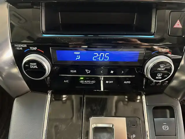 トヨタ アルファード S Cパッケージ 兵庫県 2016(平28)年 6.6万km スパークリングブラックパールクリスタルシャイン 純正9インチナビ/フルセグ CD DVD BT MSV/純正フリップダウンモニター/両側パワースライドドア/ツインムーンルーフ/パワーバックドア/レーダークルーズコントロール/プリクラッシュセーフティー/クリアランスソナー/ハーフレザーシート/パワーシート/ステアリングヒーター/LEDヘッドライト/LEDフォグライト/オートライト/ビルトインETC/MOPスペアタイヤ/純正フロアマット/ドアバイザー/スマートキー/スペアキー