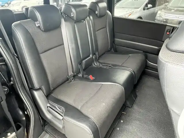 ホンダ ステップワゴン スパーダ Z クールスピリット 和歌山県 2012(平24)年 10.2万km プレミアムスパークルブラックパール (株)IDOMが運営する【じしゃロン和歌山店】の自社ローン対象車両になります。こちらは現金ご利用時の価格です。自社ローンご希望の方は別途その旨お申付け下さい。/社外ナビ/Bluetooth/テレビ/バックカメラ/フリップダウンモニター/オートライト/キセノンライト/フルフラットシート/スマートキー/両側パワースライドドア/ETC/パドルシフト/電動格納ミラー/純正アルミホイール/純正フロアマット