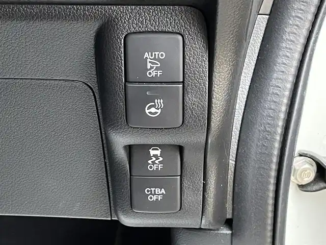 ホンダ Ｎ ＢＯＸ スラッシュ X ターボパッケージ 宮崎県 2015(平27)年 5.2万km プレミアムホワイトパールⅡ カリフォルニアダイナースタイル/8インチメモリナビ/フルセグテレビ/サウンドマッピングスピーカー/バックカメラ/アイドリングストップ/クルーズコントロール/シートヒーター/ステアリングヒーター