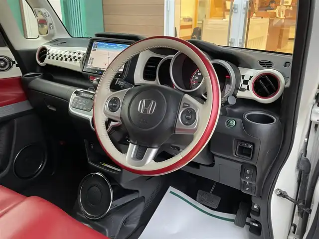 ホンダ Ｎ ＢＯＸ スラッシュ X ターボパッケージ 宮崎県 2015(平27)年 5.2万km プレミアムホワイトパールⅡ カリフォルニアダイナースタイル/8インチメモリナビ/フルセグテレビ/サウンドマッピングスピーカー/バックカメラ/アイドリングストップ/クルーズコントロール/シートヒーター/ステアリングヒーター