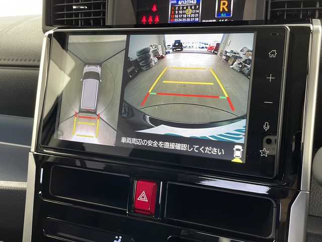トヨタ ルーミー カスタムG－T 栃木県 2022(令4)年 2.3万km ブラックマイカメタリック メーカー専用ディスプレイオーディオ/（AppleCarPlay/AndroidAuto/AM/FM/フルセグ/BT）/レーダークルーズコントロール/プリクラッシュブレーキ/車線逸脱警報/横滑り防止/両側パワースライドドア/前席シートヒーター/ETC/マルチインフォメーションディスプレイ/バックカメラ/サイドカメラ/フロントカメラ/全周囲カメラ/純正アルミホイール/純正フロアマット/プッシュスタート/スマートキー