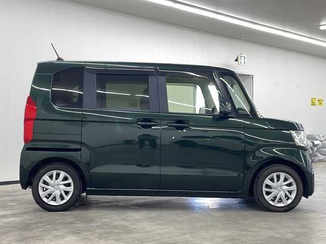 ホンダ Ｎ ＢＯＸ G L ホンダセンシング 長崎県 2020(令2)年 1.1万km ブリティッシュグリーンP 禁煙車/社外ナビ（CN-E310D）/バックカメラ/オートライト/LEDヘッドランプ/クルーズコントロール/ETC/ドライブレコーダー/衝突軽減システム/車線逸脱警告装置/ステアリングスイッチ/電格ウィンカーミラー/片側パワースライドドア/プッシュスタート/社外アルミホイールタイヤ有