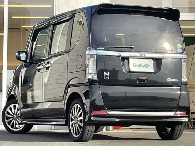 ホンダ Ｎ ＢＯＸ カスタム G ターボ Lパッケージ 兵庫県 2016(平28)年 6.4万km スマートブラック 社外SDナビ/両側パワスラ/純正フロアマット/純正アルミホイール/クルーズコントロール/バックカメラ/フルセグTV/Bluetooth接続/ビルトインETC/スイッチスタート/シートリフター/CD/DVD/ターボ/リア席サンシェード