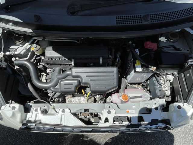 ダイハツ キャスト スタイル X SAⅡ 栃木県 2017(平29)年 3.3万km パールホワイトⅢ 株)IDOMが運営する【じしゃロン小山店】の自社ローン専用車両になります。こちらは現金またはオートローンご利用時の価格です。自社ローンご希望の方は別途その旨お申付け下さい//禁煙車/純正フルセグナビ/（CD/DVD/AM/FMラジオ）/（Bluetooth)/スマートキー/プッシュスタート/バックカメラ/ETC/プリクラッシュブレーキ/車線逸脱警報/コーナーセンサー/ドライブレコーダー/アイドリングストップ/ステアリングリモコン/オートライト/電動格納ドアミラー/パワーウインドウ/防眩ミラー
