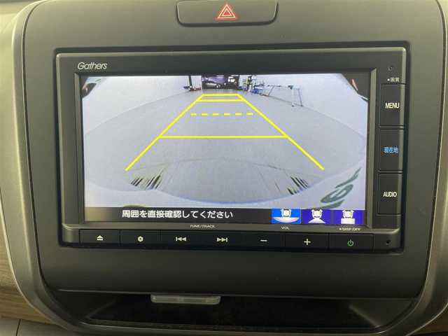 ホンダ フリード G ブラックスタイル 埼玉県 2022(令4)年 1.2万km プラチナホワイトパール 両側パワースライドドア/衝突軽減ブレーキ(CMBS)/純正メモリナビ(型式：GB5-3202567)/CD/DVD/Bluetooth/フルセグ/クルーズコントロール/バックカメラ/ＥＴＣ/前席シートヒーター/プッシュスタート/スマートキー/保証書・取説