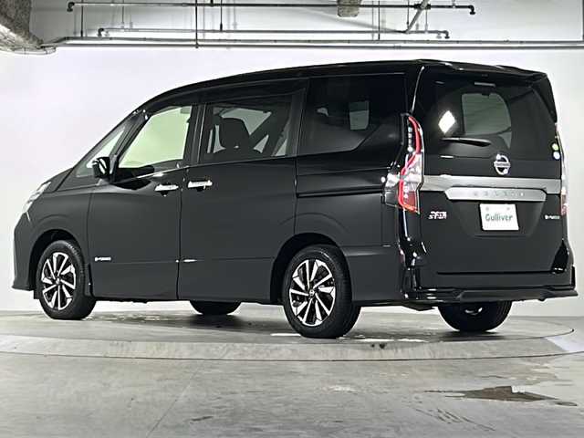 日産 セレナ e－パワー ハイウェイスター V 広島県 2021(令3)年 6.7万km ダイヤモンドブラック 禁煙車/セーフティパックB/OP１６インチアルミホイール/オートデュアルエアコン、リヤヒーターダクト  /エマージェンシーブレーキ/車線逸脱警報/レーンキープアシスト/ハイビームアシスト/速度標識認識/道路標識認識/BSW/コーナーセンサー/インテリジェントルームミラー/純正ナビ（MM319D-W）/・フルセグ/CD/DVD/SD/REC/Bluetooth/フリップダウンモニター/アラウンドビューモニター/革巻きステアリング/ステアリングスイッチ/オートライト/LEDヘッドライト/フォグランプ/電動パーキングブレーキ/オートホールド/前後ドライブレコーダー（SN-TW70）/ETC/ドアバイザー/リアサンシェード