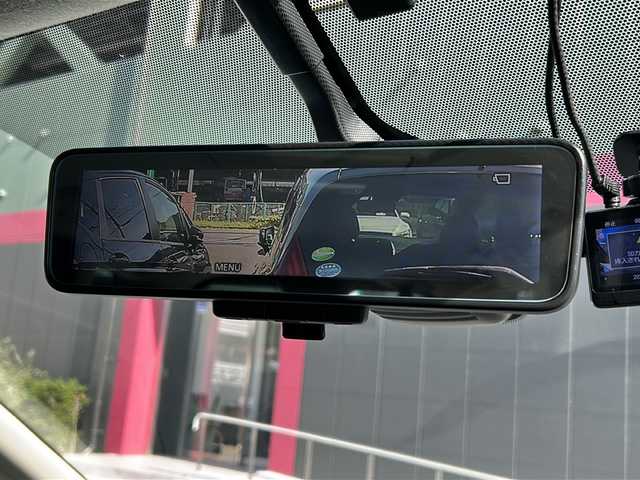 日産 セレナ e－パワー ハイウェイスター V 広島県 2021(令3)年 6.7万km ダイヤモンドブラック 禁煙車/セーフティパックB/OP１６インチアルミホイール/オートデュアルエアコン、リヤヒーターダクト  /エマージェンシーブレーキ/車線逸脱警報/レーンキープアシスト/ハイビームアシスト/速度標識認識/道路標識認識/BSW/コーナーセンサー/インテリジェントルームミラー/純正ナビ（MM319D-W）/・フルセグ/CD/DVD/SD/REC/Bluetooth/フリップダウンモニター/アラウンドビューモニター/革巻きステアリング/ステアリングスイッチ/オートライト/LEDヘッドライト/フォグランプ/電動パーキングブレーキ/オートホールド/前後ドライブレコーダー（SN-TW70）/ETC/ドアバイザー/リアサンシェード