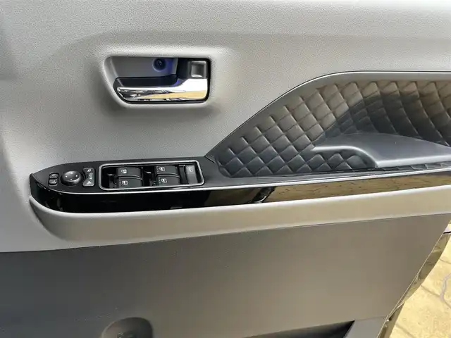 スバル シフォン カスタムRS スマートアシスト 宮崎県 2020(令2)年 5.3万km ブラックマイカメタリック ロッソモデロマフラー/9インチメモリナビ/フルセグテレビ/フリップダウンモニター/全方位カメラ/アイドリングストップ/ウィンカーミラー/クルーズコントロール/両側パワースライドドア/ETC