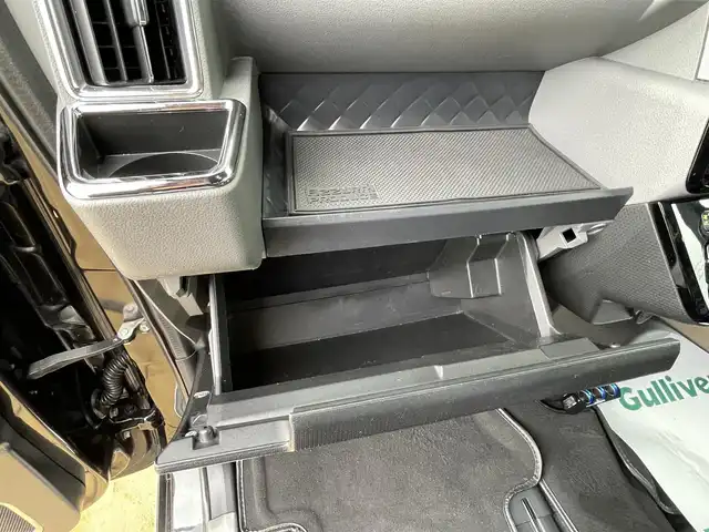 スバル シフォン カスタムRS スマートアシスト 宮崎県 2020(令2)年 5.3万km ブラックマイカメタリック ロッソモデロマフラー/9インチメモリナビ/フルセグテレビ/フリップダウンモニター/全方位カメラ/アイドリングストップ/ウィンカーミラー/クルーズコントロール/両側パワースライドドア/ETC