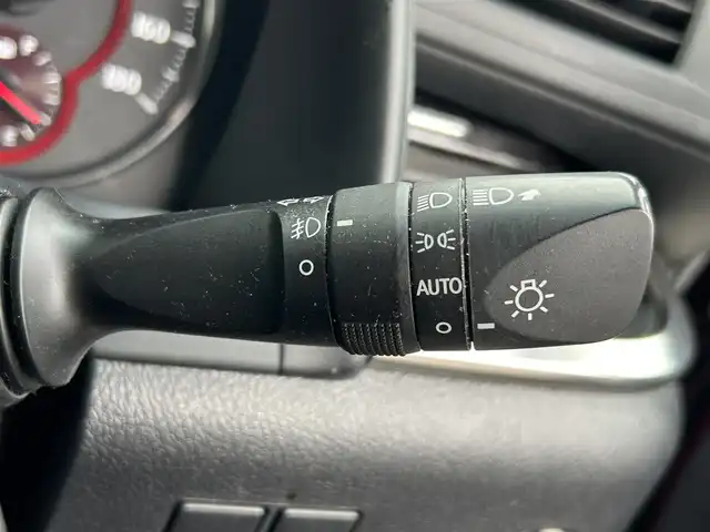 トヨタ アルファード S Cパッケージ 茨城県 2020(令2)年 10.8万km ダークレッドマイカメタリック 純正ディスプレイオーディオ【ナビ機能付】/(FM/AM/TV/Bluetooth/Miracast)/フリップダウンモニター/パノラミックビューモニター/トヨタセーフティセンス/・衝突軽減ブレーキ/・レーンキープアシスト/・レーダークルーズコントロール/・オートマチックハイビーム/・クリアランスソナー/・ブラインドスポットモニター/JBLオーディオ/ETC2.0/快適温熱シート/オットマン/パワーシート/ドライブレコーダー（前後）/ステアリングヒーター/パワーバックドア/リアサンシェード/純正アルミホイール