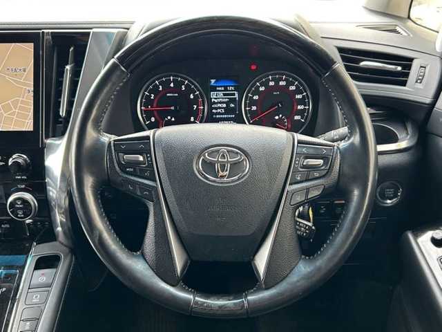 トヨタ アルファード S Cパッケージ 茨城県 2020(令2)年 10.8万km ダークレッドマイカメタリック 純正ディスプレイオーディオ【ナビ機能付】/(FM/AM/TV/Bluetooth/Miracast)/フリップダウンモニター/パノラミックビューモニター/トヨタセーフティセンス/・衝突軽減ブレーキ/・レーンキープアシスト/・レーダークルーズコントロール/・オートマチックハイビーム/・クリアランスソナー/・ブラインドスポットモニター/JBLオーディオ/ETC2.0/快適温熱シート/オットマン/パワーシート/ドライブレコーダー（前後）/ステアリングヒーター/パワーバックドア/リアサンシェード/純正アルミホイール