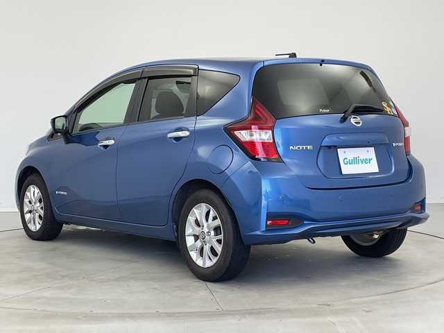 日産 ノート e－パワー X Vセレクション 新潟県 2020(令2)年 4.9万km シャイニングブルー 純正メモリナビ【MJ320D-W】/　フルセグTV/Bluetooth/CD/DVD/USB/衝突被害軽減ブレーキ/レーンキープアシスト/アラウンドビューモニター/デジタルインナーミラー/前後コーナーセンサー/ドライブレコーダー/ETC/横滑り防止装置/LEDヘッドライト/オートライト