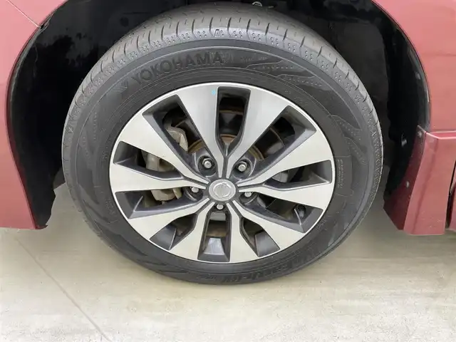 日産 セレナ ハイウェイスター Vセレクション 岡山県 2018(平30)年 6.5万km マルーンレッド 2トーン 純正9型ナビ MM517D-L/地デジ/Bluetooth/DVD/CD/アラウンドビューモニター/両側パワースライドドア/エマージェンシーブレーキ/クルーズコントロール/LEDヘッドライト/前後ドライブレコーダー /ビルトインETC/純正フロアマット/オートライト/プッシュスタート /スマートキー/パーキングアシスト /純正16インチアルミホイール
