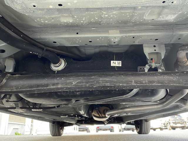 スズキ ワゴンＲ スマイル HYBRID S 岐阜県 2024(令6)年 0.3万km オフブルーメタリック/ホワイト2トーン 禁煙車/フルセグナビ/両側パワースライドドア/レーンキープアシスト/衝突軽減ブレーキ/クリアランスソナー/シートヒーター/アイドリングストップ/後方コーナーセンサー/ワンオーナー/カーテンエアバッグ/オートエアコン/オートライト/オートハイビーム/プッシュスタート/スマートキー/スペアキー