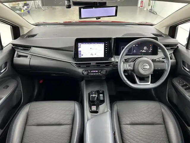 日産 ノート オーテック クロスオーバーFOUR 愛知県 2023(令5)年 1.9万km ガーネットレッド 禁煙車/純正9インチナビ/（AM/FM/Bluetooth/フルセグTV/SD)/全方位カメラ/衝突軽減ブレーキ/レーンキープアシスト/オートマチックハイビーム/コーナーセンサー/ブラインドスポットモニター/ETC/ドライブレコーダー/インテリジェントルームミラー/シートヒーター/ステアリングヒーター/純正16インチアルミホイール/LEDヘッドライト/フロントフォグランプ/スマートキー/プッシュスタート/純正フロアマット/横滑り防止装置