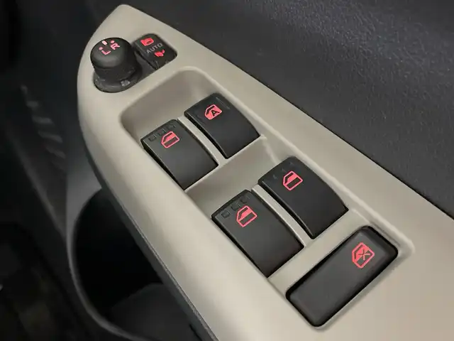 トヨタ パッソ モーダ 福岡県 2019(令1)年 5.4万km ダークエメラルドマイカ 禁煙車/純正メモリナビ/・CD/BT/SD/ワンセグTV/・バックモニター/スマートアシスト/・衝突警報機能/・衝突回避支援ブレーキ機能/・車線逸脱警報機能/・誤発進抑制制御機能/・オートハイビーム/コーナーセンサー/ドライブレコーダー前後/ETC/ステアリングリモコン/LEDヘッドライト/・オートライト/アイドリングストップ/スマートキー/・プッシュスタート