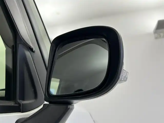 トヨタ ルーミー カスタムG－T 福井県 2018(平30)年 5万km パールホワイトⅢ モデリスタエアロ/9インチナビ/(フルセグTV/BT/CD/DVD)/バックカメラ/衝突被害軽減システム/コーナーセンサー/クルーズコントロール/両側パワースライドドア/横滑り防止装置/LEDヘッドライト/フォグランプ/オートライト/電動格納ミラー/プッシュスタート/スマートキー