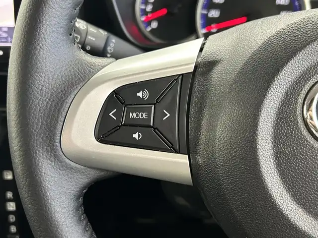 トヨタ ルーミー カスタムG－T 福井県 2018(平30)年 5万km パールホワイトⅢ モデリスタエアロ/9インチナビ/(フルセグTV/BT/CD/DVD)/バックカメラ/衝突被害軽減システム/コーナーセンサー/クルーズコントロール/両側パワースライドドア/横滑り防止装置/LEDヘッドライト/フォグランプ/オートライト/電動格納ミラー/プッシュスタート/スマートキー