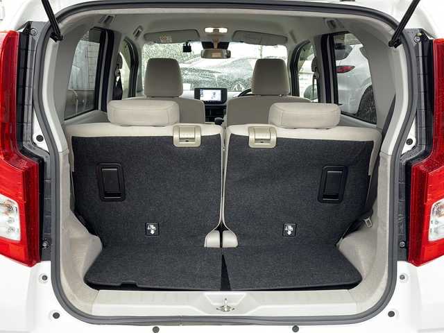 ダイハツ ムーヴ L SAⅢ 鹿児島県 2018(平30)年 6.9万km パールホワイトⅢ 社外ナビ（CN-E300D）/バックカメラ/地デジテレビ/Bluetooth/前後ドライブレコーダー/コーナーセンサー/衝突軽減システム/LEDヘッドランプ/オートライト/オートハイビーム/社外フロアマット/取説/保証書