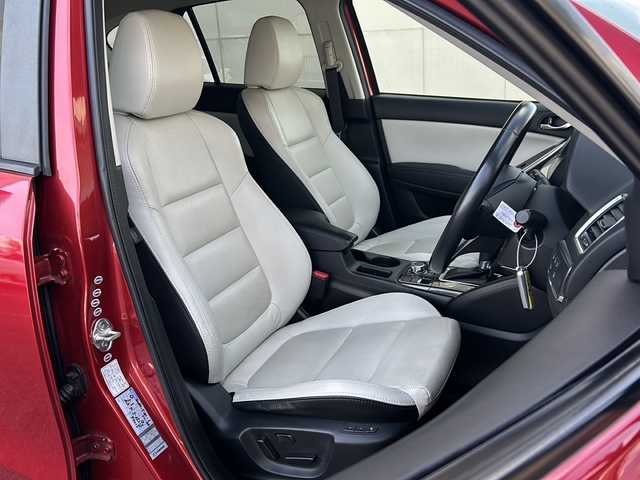 マツダ ＣＸ－５ XD Lパッケージ 埼玉県 2015(平27)年 9万km ソウルレッドプレミアムメタリック (株)IDOMが運営する【じしゃロン熊谷店】の自社ローン専用車両になりますこちらは現金またはオートローンご利用時の価格です。自社ローンご希望の方は別途その旨お申付け下さい/純正ナビ/　（フルセグTV/Bluetooth/AM/FM/CD）/バックカメラ/ETC/ブラインドスポットモニター/レーダークルーズコントロール/前席パワーシート/前席シートヒーター/レザーシート/純正19インチアルミホイール/アイドリングストップ/スマートキー/プッシュスタート/ステアリングリモコン/純正フロアマット/車両取扱説明書